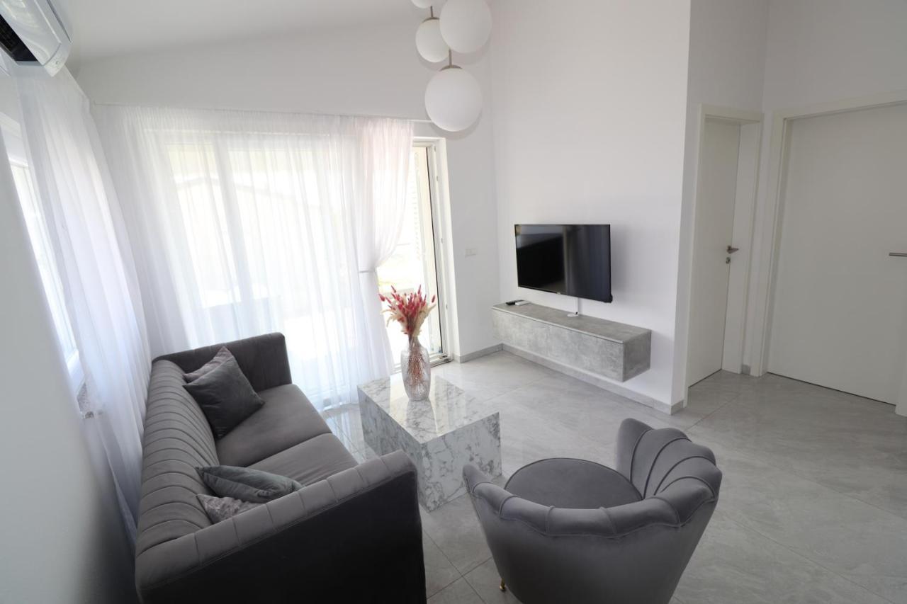 Vrsi Apartments ภายนอก รูปภาพ